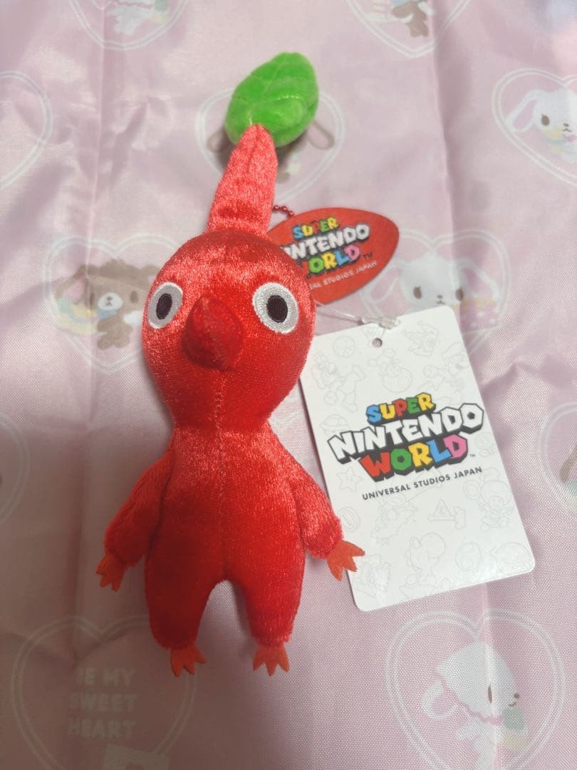 Nintendo Super Nintendo World Pikmin Plush Keychain Red Pinny? Nintendo Super Nintendo World Pikmin Plush Keychain Red Pinny?