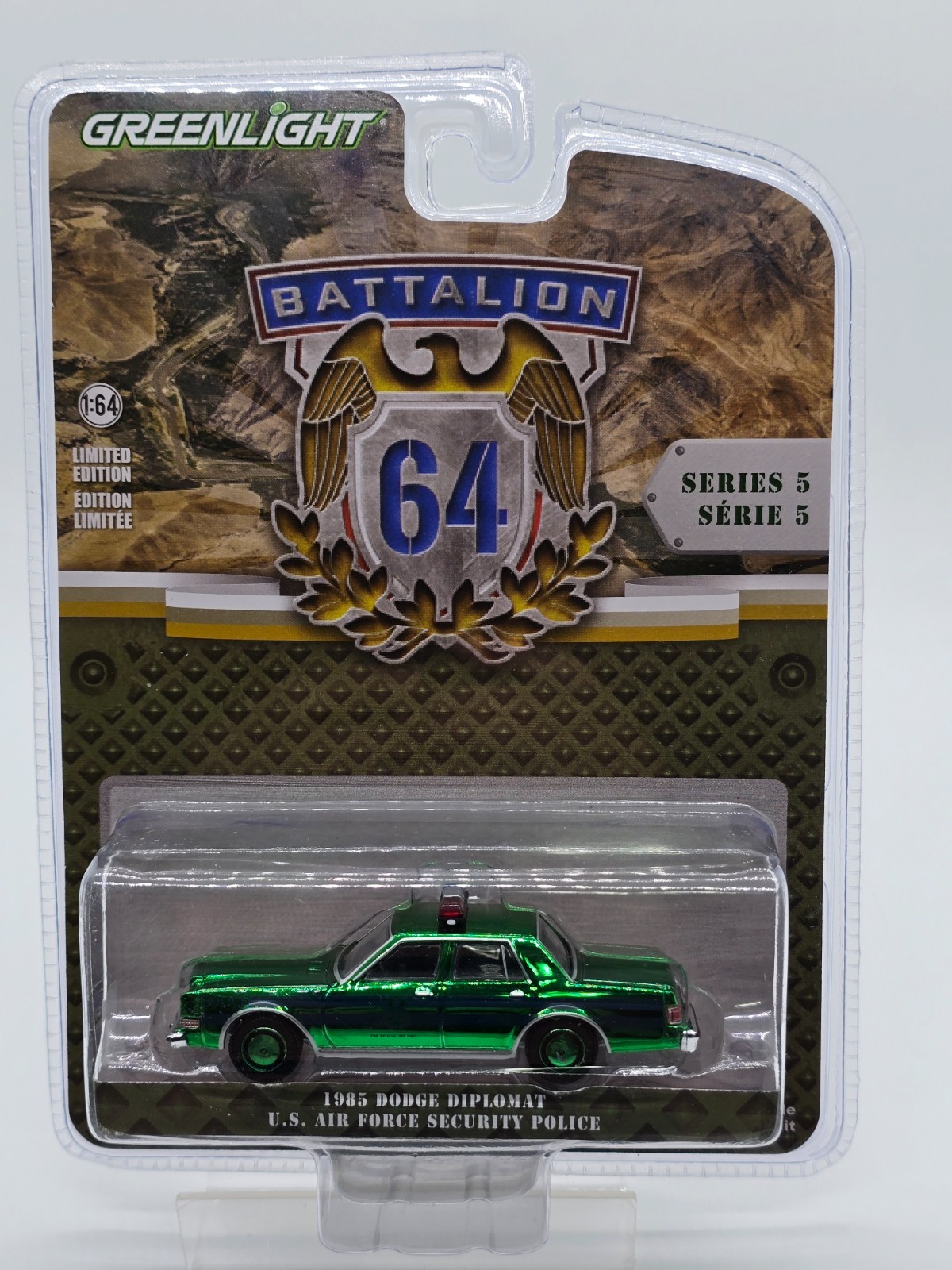 Greenlight Battalion '85 Dodge Diplomat GREEN SUPER CHASE U.S. AIR FORCE POLICE Greenlight Battalion '85 Dodge Diplomat GREEN SUPER CHASE U.S. AIR FORCE POLICE