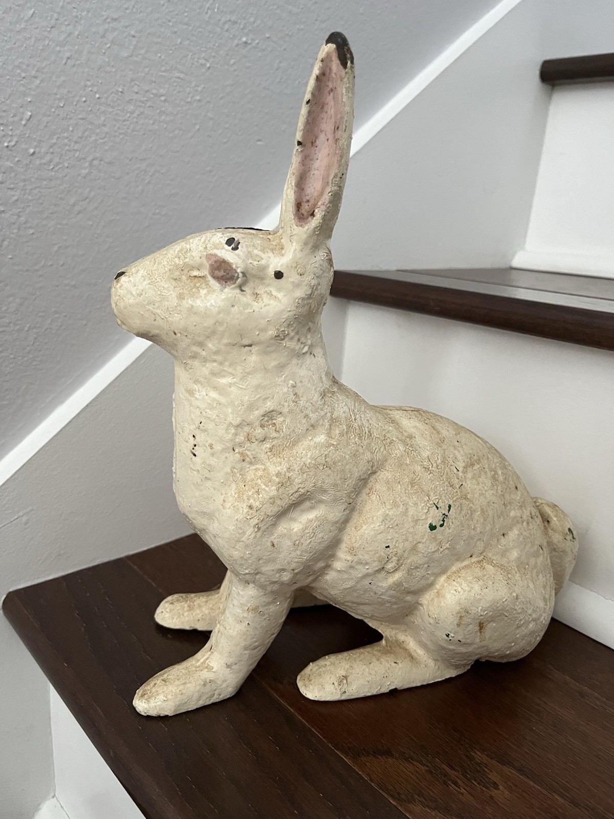 13 pound LIFESIZE ANTIQUE VINTAGE c.1920's CAST IRON RABBIT DOORSTOP STATUE 13 pound LIFESIZE ANTIQUE VINTAGE c.1920's CAST IRON RABBIT DOORSTOP STATUE