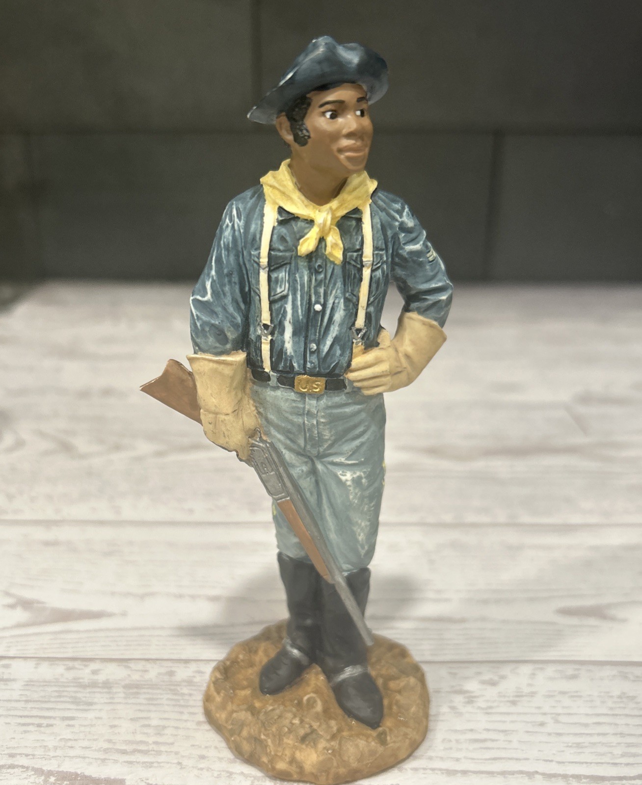 Vintage 1995 Vantage Point Buffalo Soldier Figurine 5.5" Historical USCT Statue Vintage 1995 Vantage Point Buffalo Soldier Figurine 5.5" Historical USCT Statue