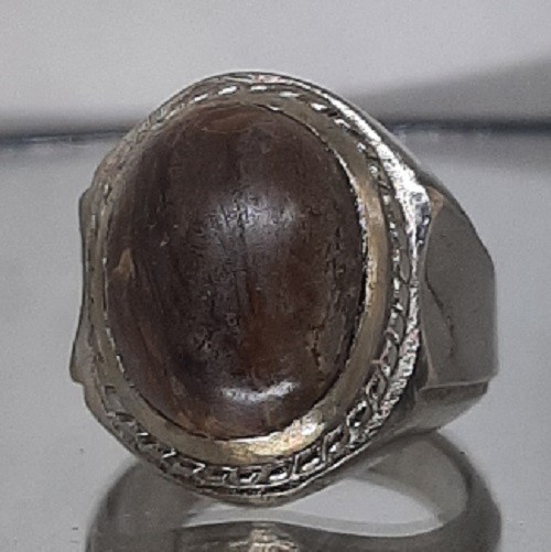 Very unique tarikan alam stone mistic sacred energy as seen on picture Very unique tarikan alam stone mistic sacred energy as seen on picture