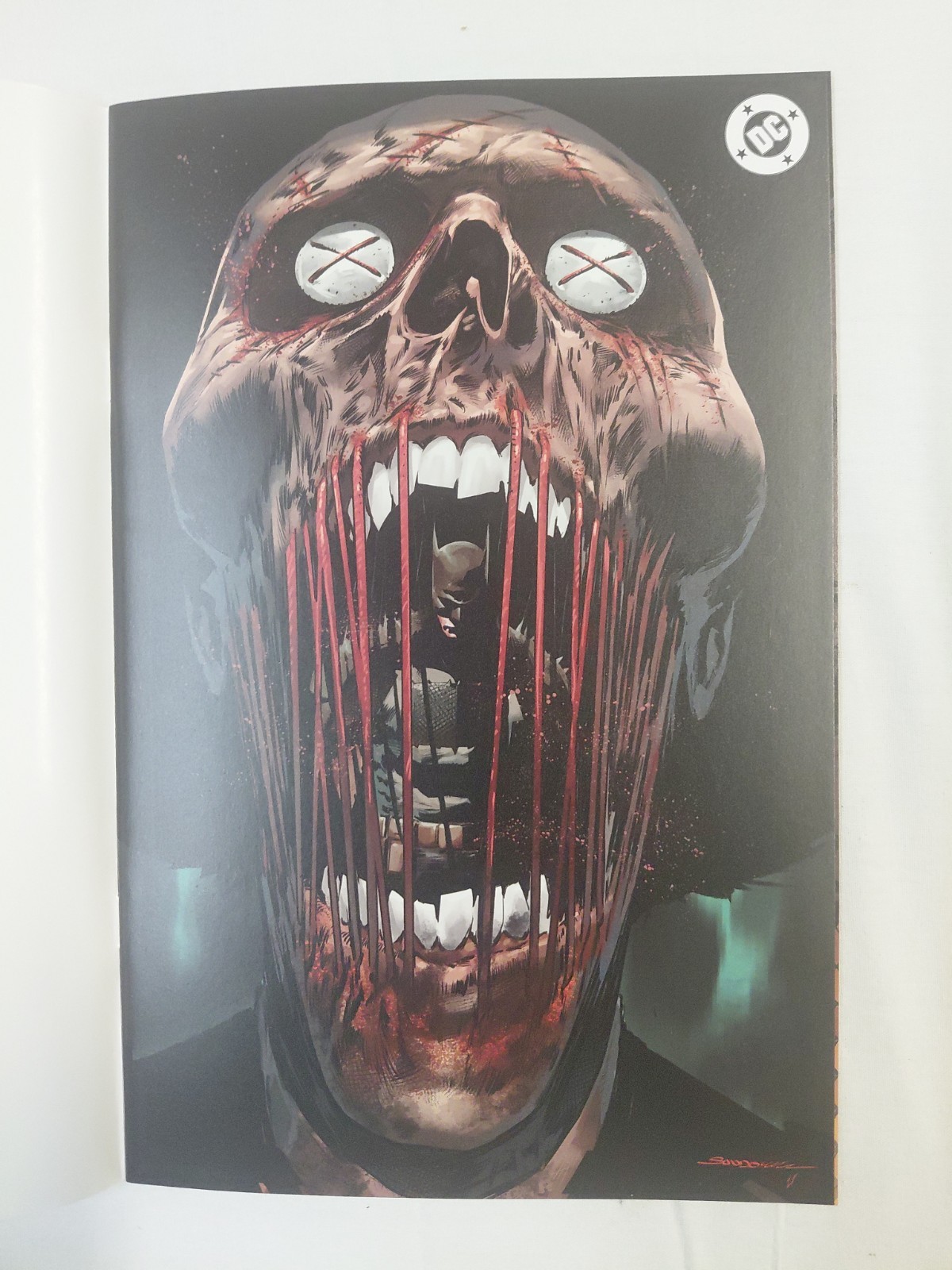 ABSOLUTE BATMAN #19 Rafa Sandoval GITD Glow In The Dark Sad Lemon Variant 1st Pt ABSOLUTE BATMAN #19 Rafa Sandoval GITD Glow In The Dark Sad Lemon Variant 1st Pt