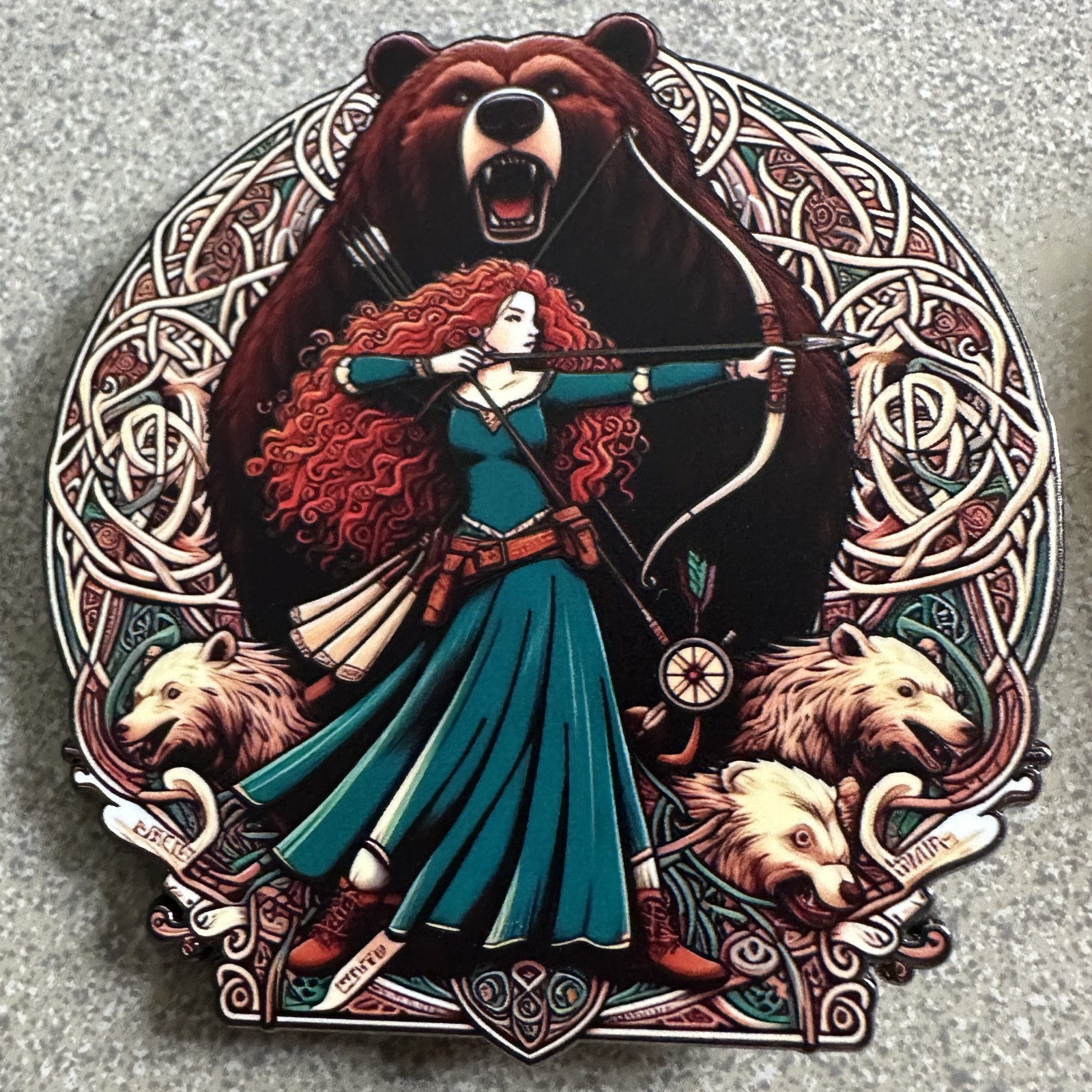 PIN MERIDA SHOOTING BOW & ARROW QUEEN ELINOR BEAR MOM 3" JUMBO FANTASY new 2026