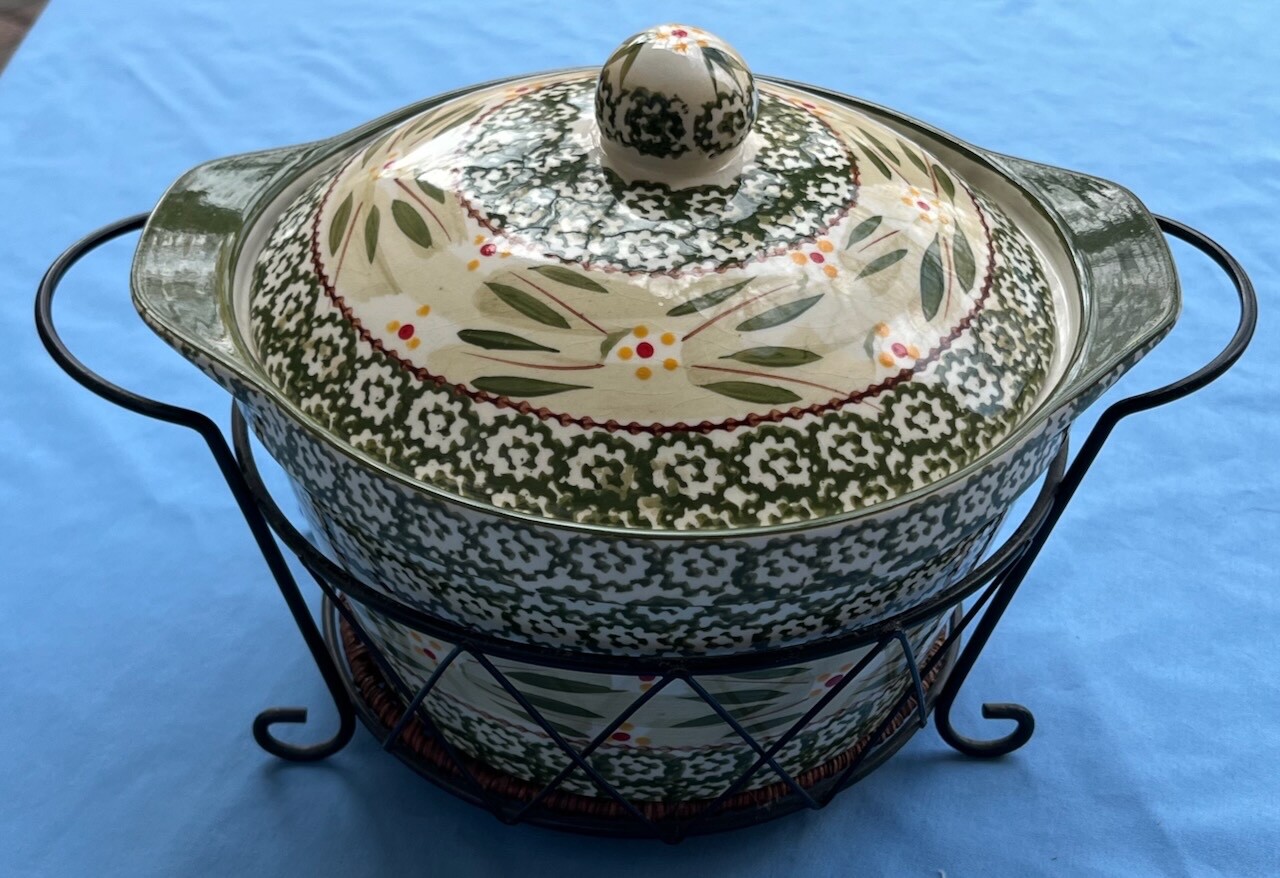 Temptations Old World Green 2.5 Qt Round Covered Baking Dish, Trivet &Basket