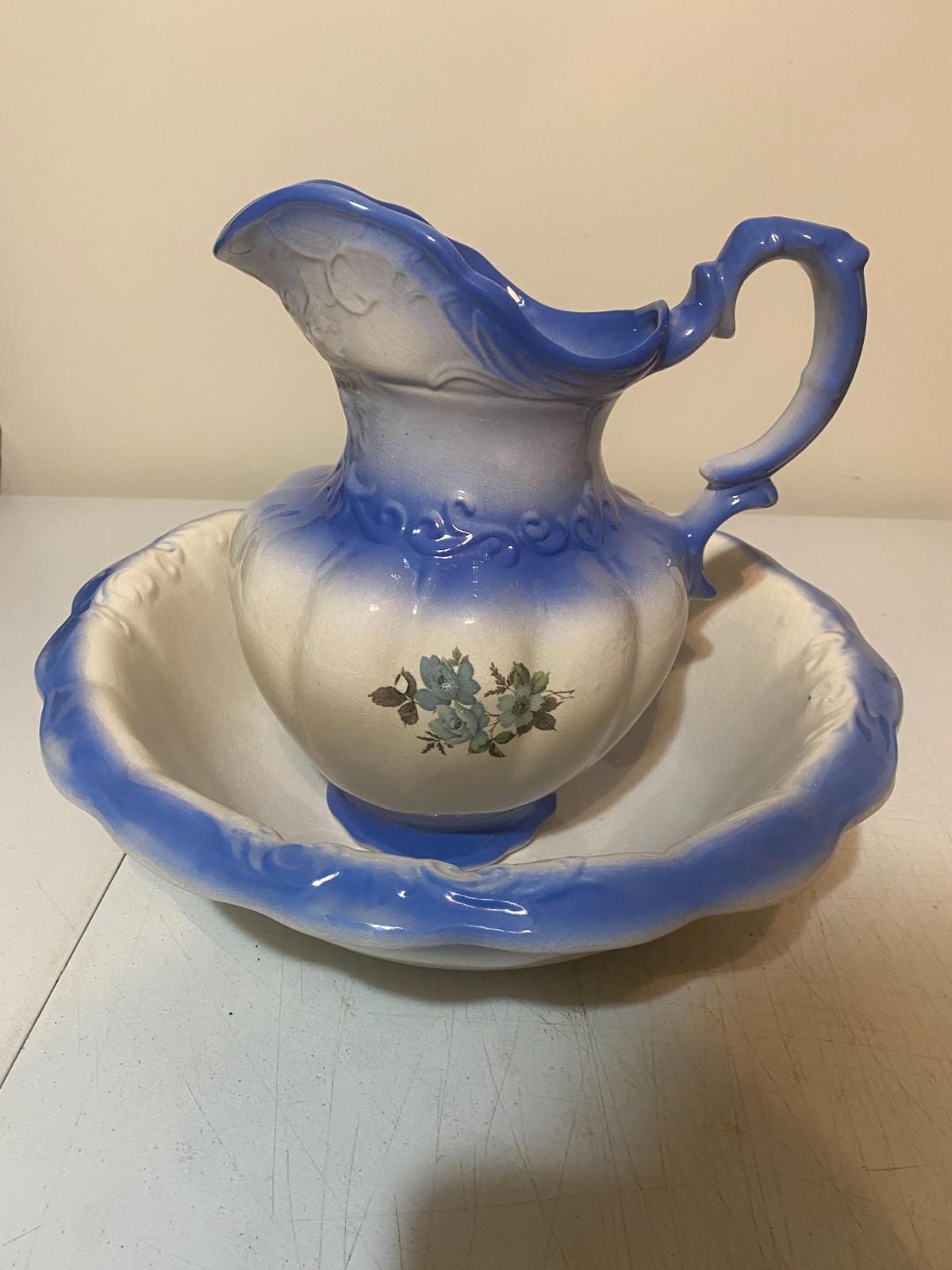 Vintage Blue White Wash Basin Pitcher Set Farmhouse Cottage Decor