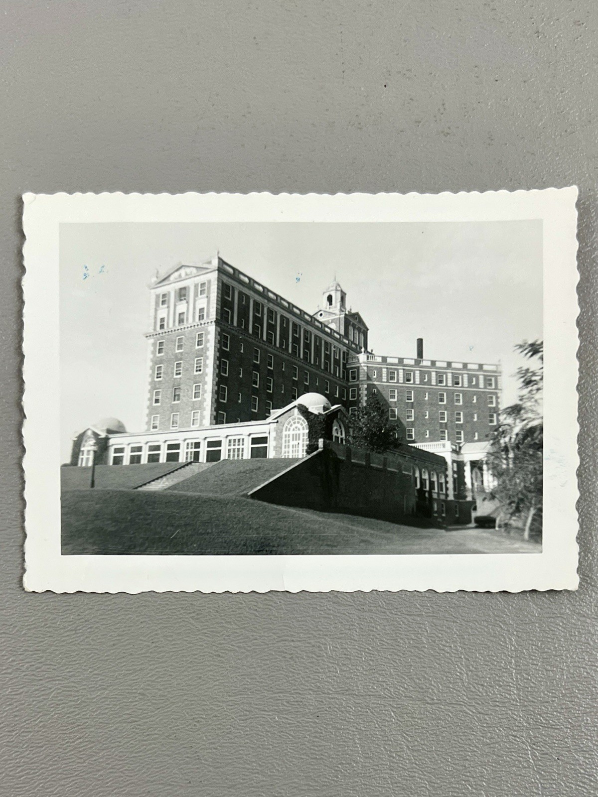Vintage 1953 Photo Cavalier Hotel Virginia Beach VA Deckle Edge Kodak 3.25”x4.5” Vintage 1953 Photo Cavalier Hotel Virginia Beach VA Deckle Edge Kodak 3.25”x4.5”