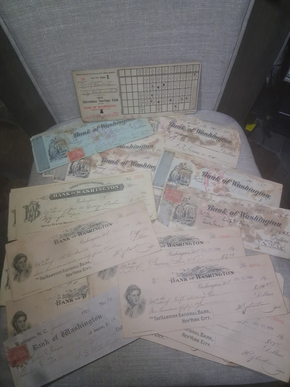 (100) x 1800’s antique/vintage Bank check Ephemera 1893 1985 Good Condition (100) x 1800’s antique/vintage Bank check Ephemera 1893 1985 Good Condition