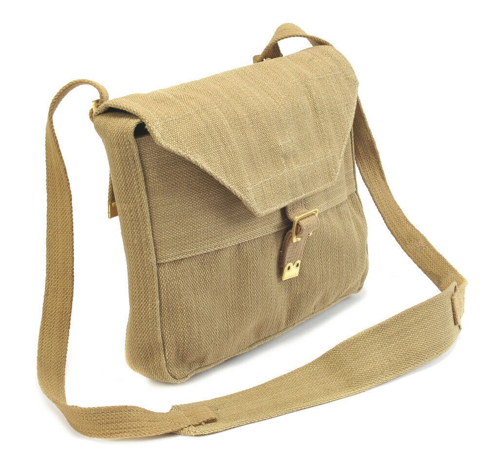 WW2 British Officers Valise Bag with shoulder strap WW2 British Officers Valise Bag with shoulder strap