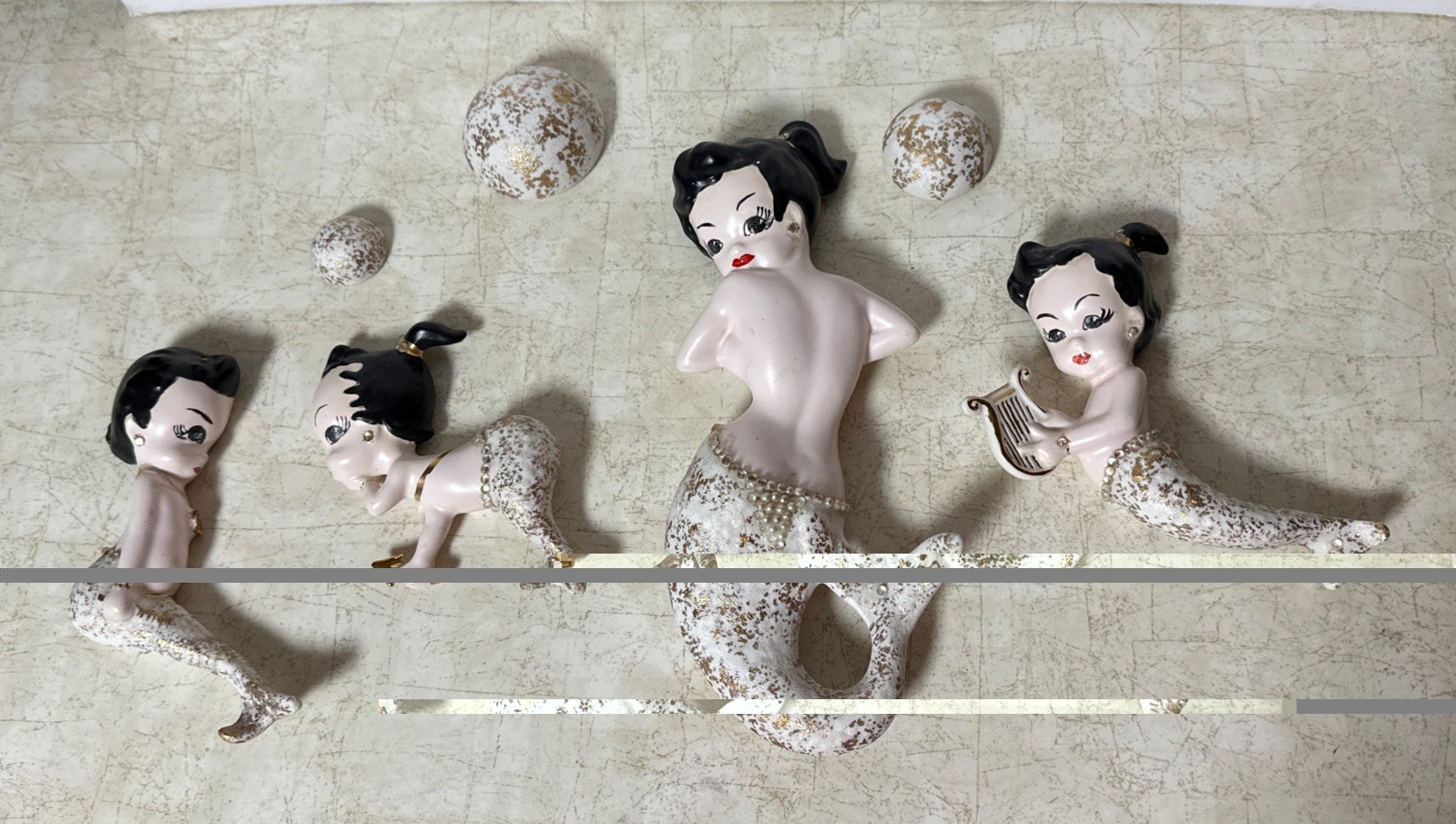 Vintage 1950's Mermaid Wall Plaques Set- 7 Pc Ceramic Mermaids w/ Bubbles. RARE Vintage 1950's Mermaid Wall Plaques Set- 7 Pc Ceramic Mermaids w/ Bubbles. RARE