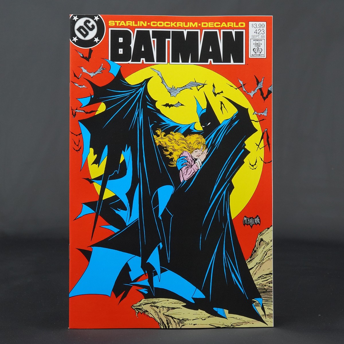 BATMAN #423 Facsimile Cvr A DC Comics 2026 ptg 0826DC0261 423A (CA) McFarlane BATMAN #423 Facsimile Cvr A DC Comics 2026 ptg 0826DC0261 423A (CA) McFarlane