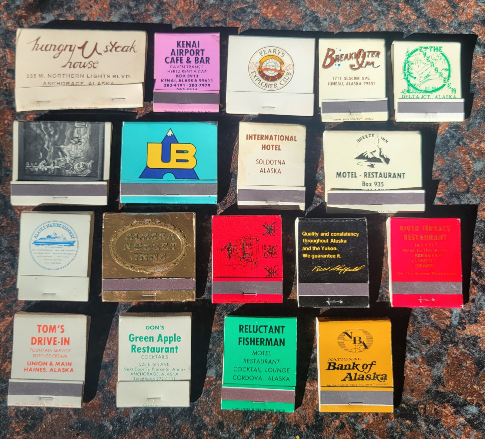 Lot of 18 Vintage ALASKA Matchbooks