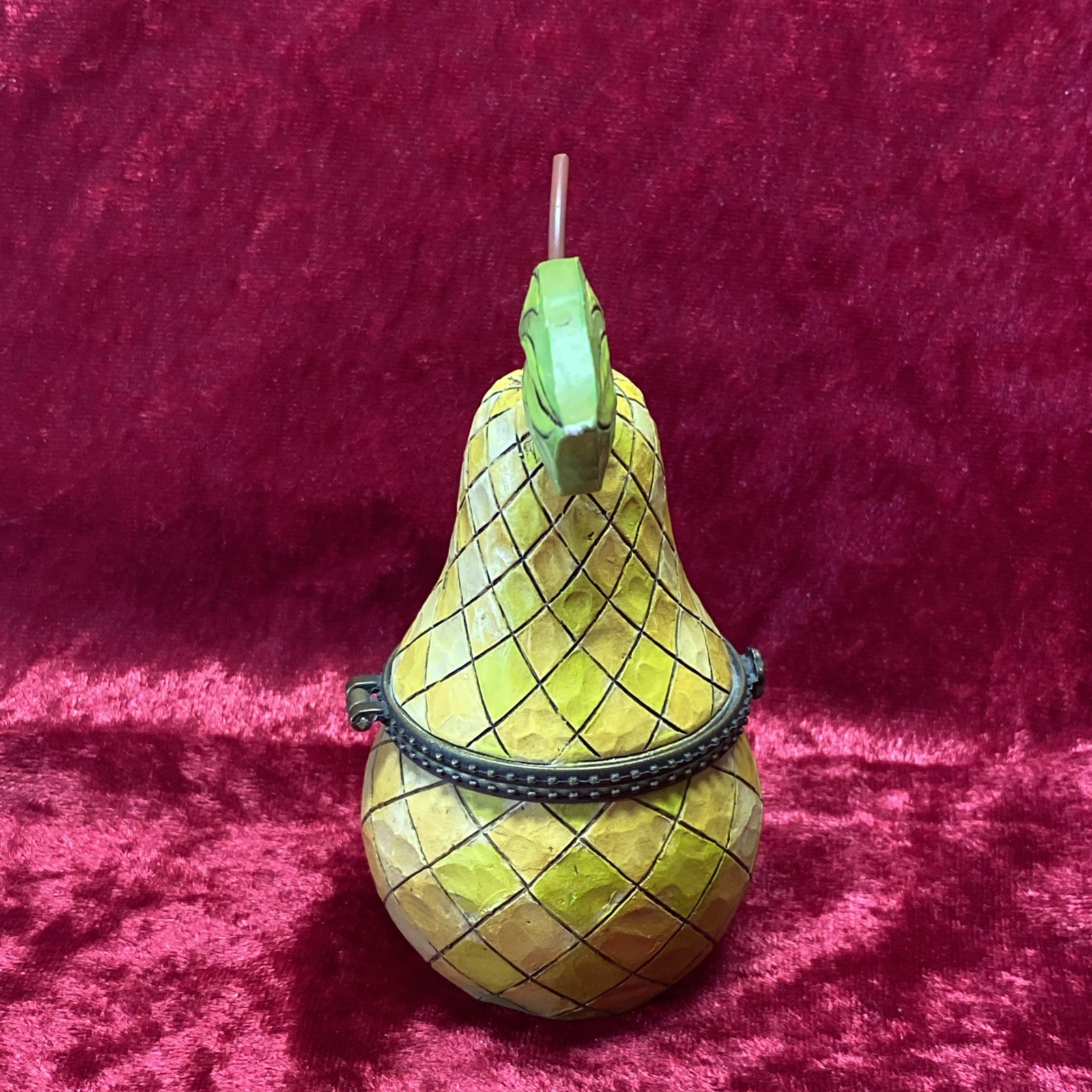 Jim Shore Golden Pear Hinged 4.5" Trinket Pill Box 2006 Licensed By Enesco Jim Shore Golden Pear Hinged 4.5" Trinket Pill Box 2006 Licensed By Enesco