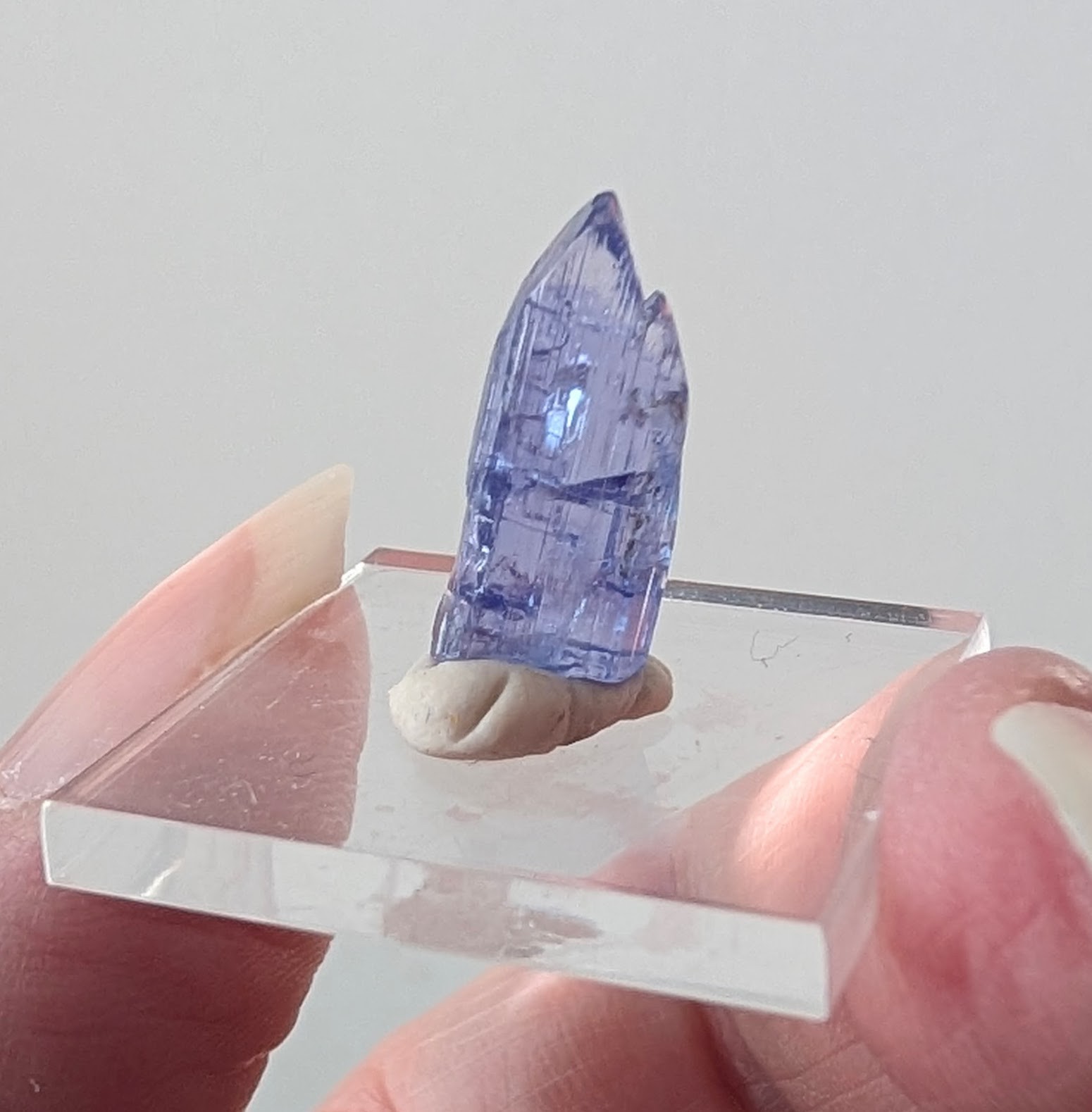 FINAL CLEARANCE - 4.85 ct Natural Blue Tanzanite Specimen – Merelani Hills FINAL CLEARANCE - 4.85 ct Natural Blue Tanzanite Specimen – Merelani Hills