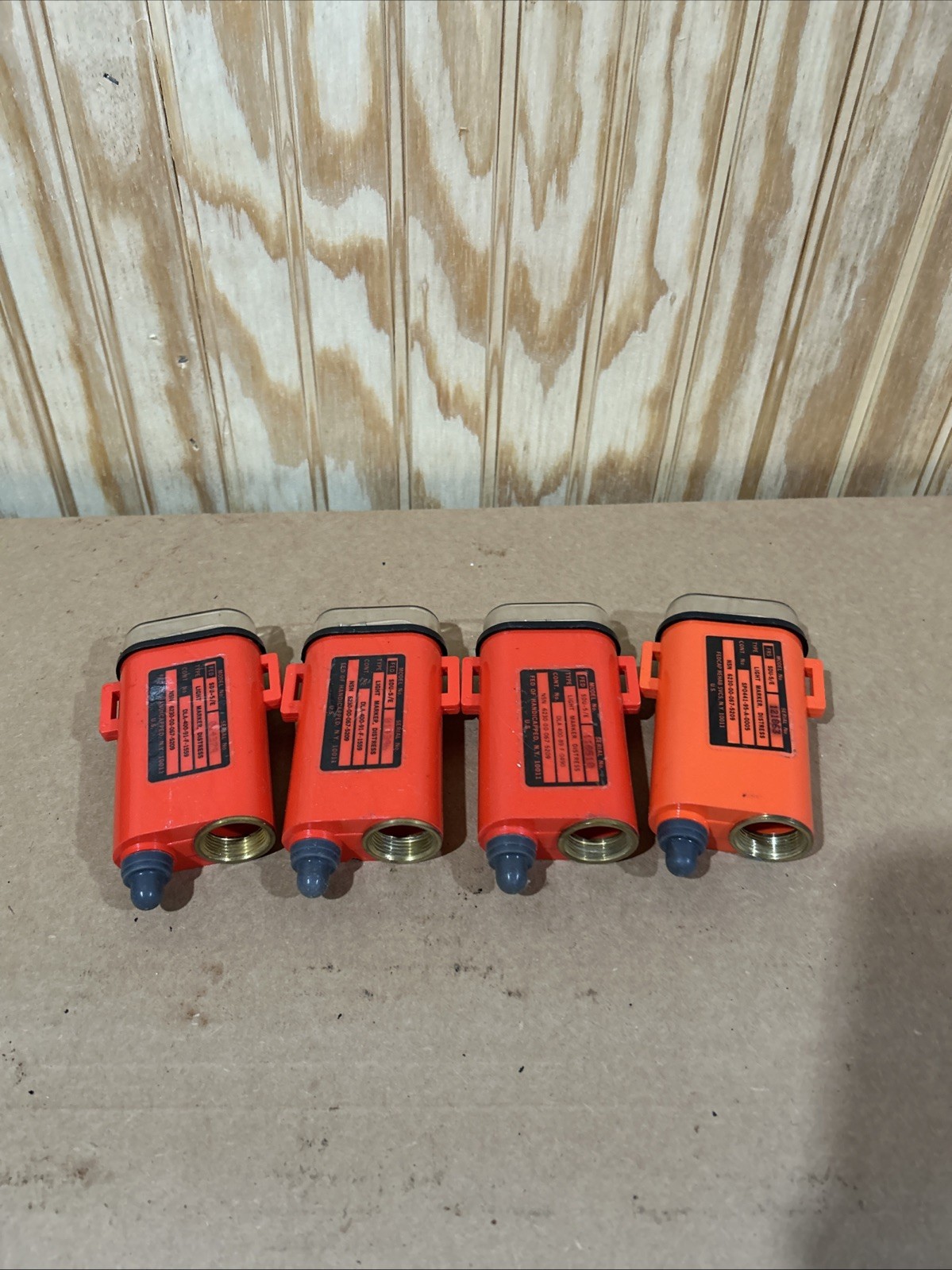 Vintage US Military SDU-5/E Distress Light Marker Buying ONE Vintage US Military SDU-5/E Distress Light Marker Buying ONE