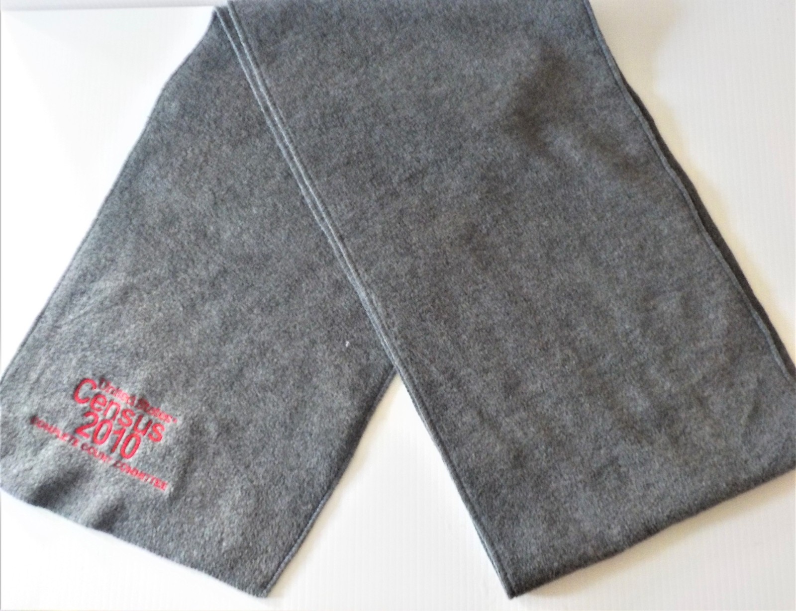 Vintage 2010 U.S. Census "Complete Count Committee" Promotional Scarf in Gray