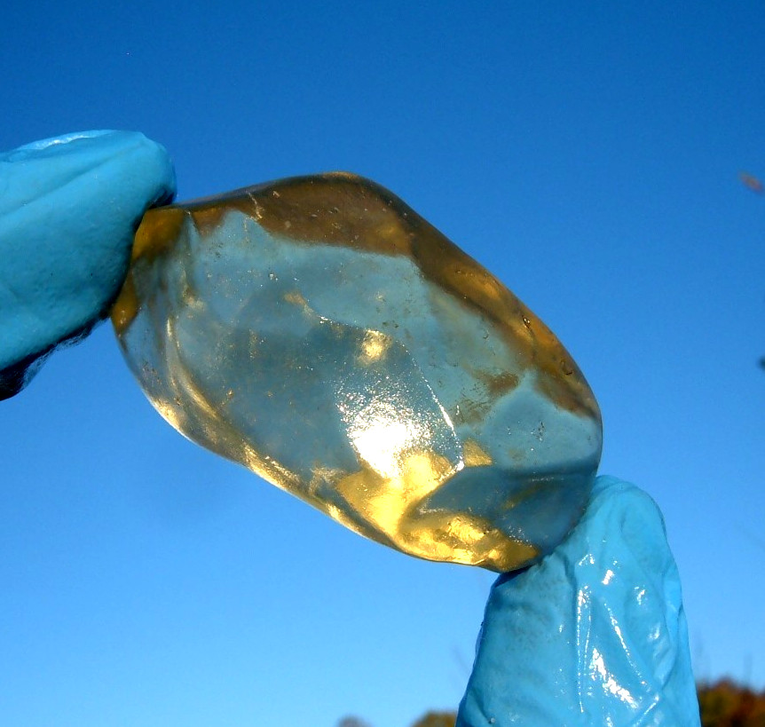 Libyan Desert Glass Meteorite Tektite impact specimen( 152 crt) Super Gem AAAA+ Libyan Desert Glass Meteorite Tektite impact specimen( 152 crt) Super Gem AAAA+