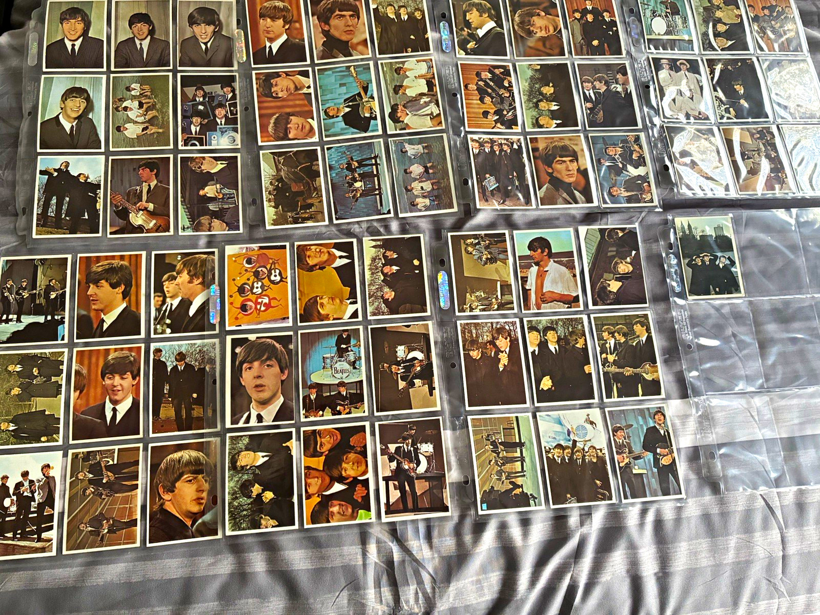 Topps 1964 The Beatles Color Film Cards Non-Sport Trading Card Set (64), EX+