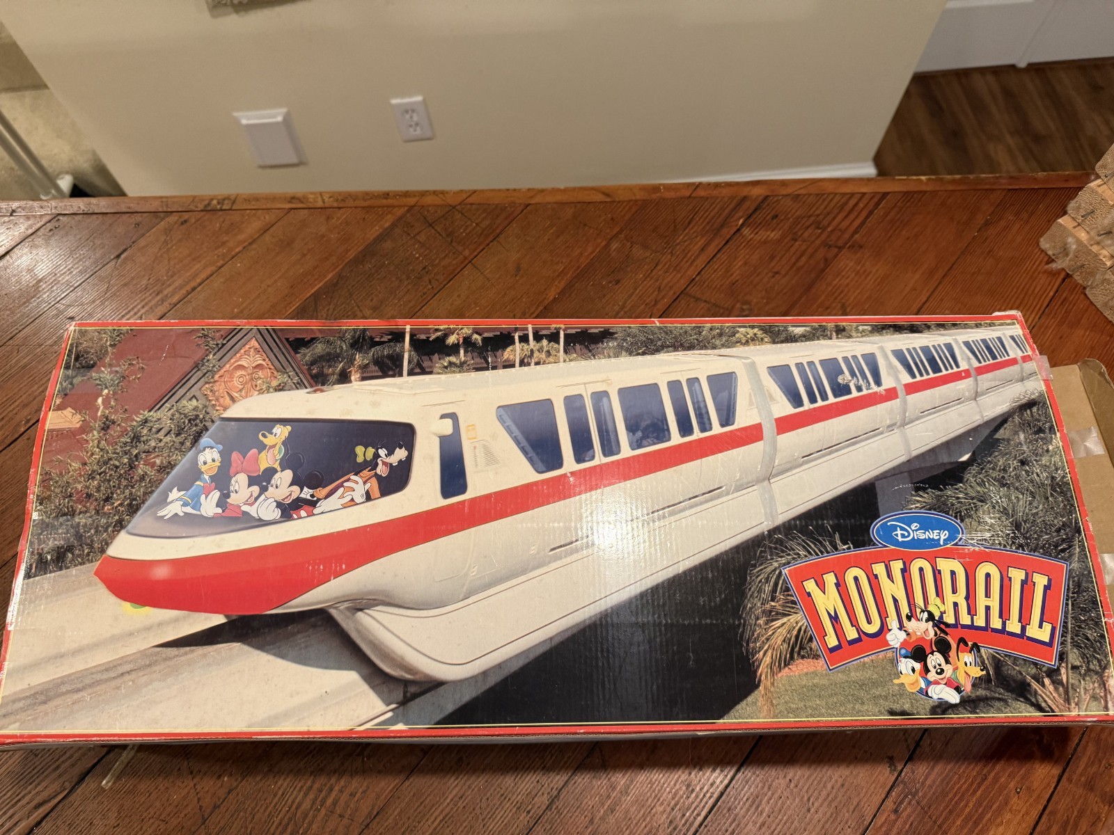Vintage Disney Parks Walt Disney World Monorail Playset Red Line Motorized Works Vintage Disney Parks Walt Disney World Monorail Playset Red Line Motorized Works