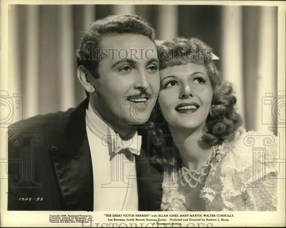 1939 Press Photo Allan Jones and Mary Martin star in "The Great Victor Herbert" 1939 Press Photo Allan Jones and Mary Martin star in "The Great Victor Herbert"