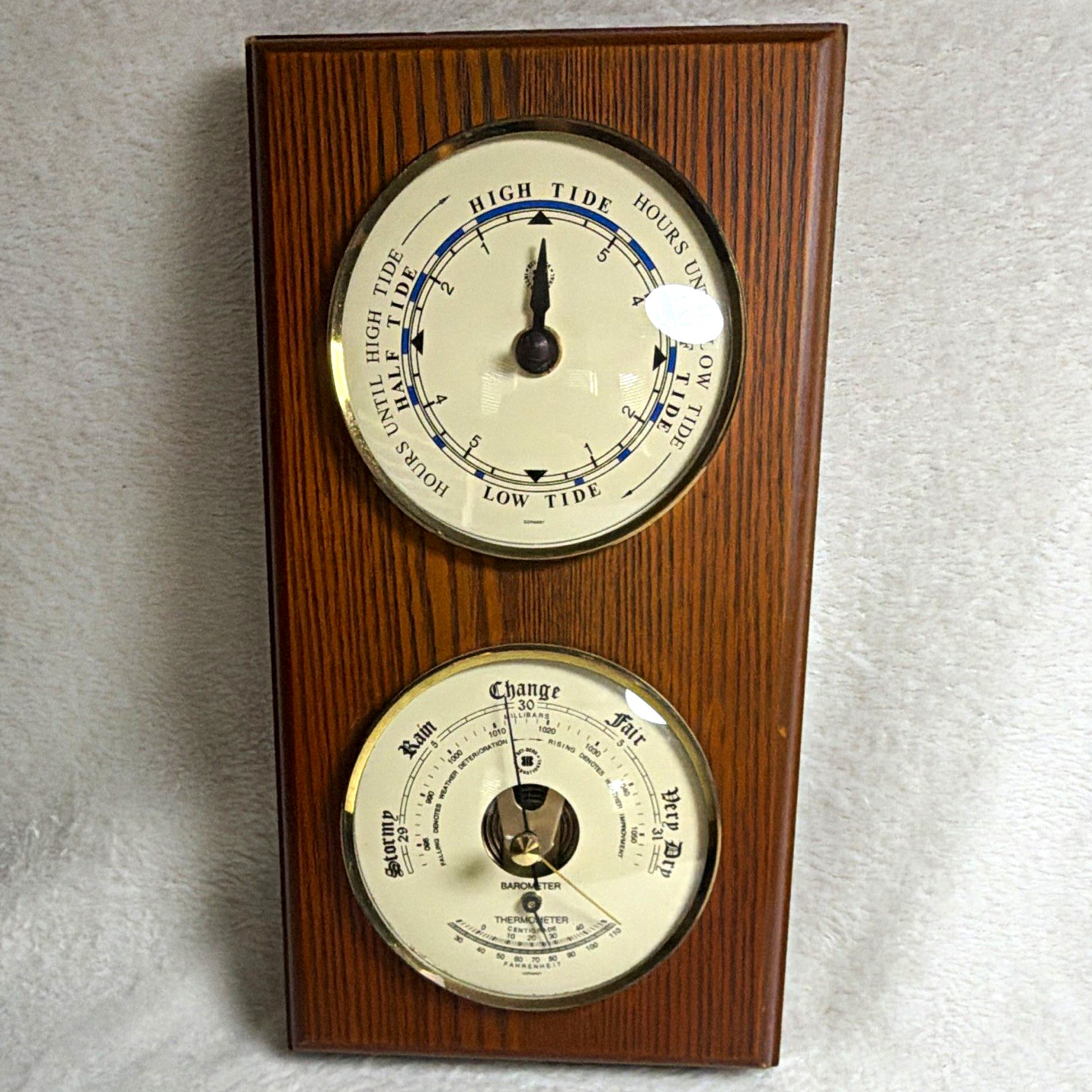 Bey-Berk International Wall-Mount Tide Clock Barometer Thermometer Woodgrain Bey-Berk International Wall-Mount Tide Clock Barometer Thermometer Woodgrain