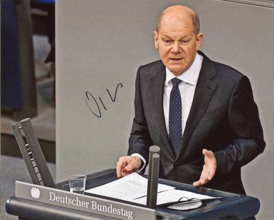 Olaf Scholz CHANCELLOR OF GERMANY SPD autograph, IP signed photo