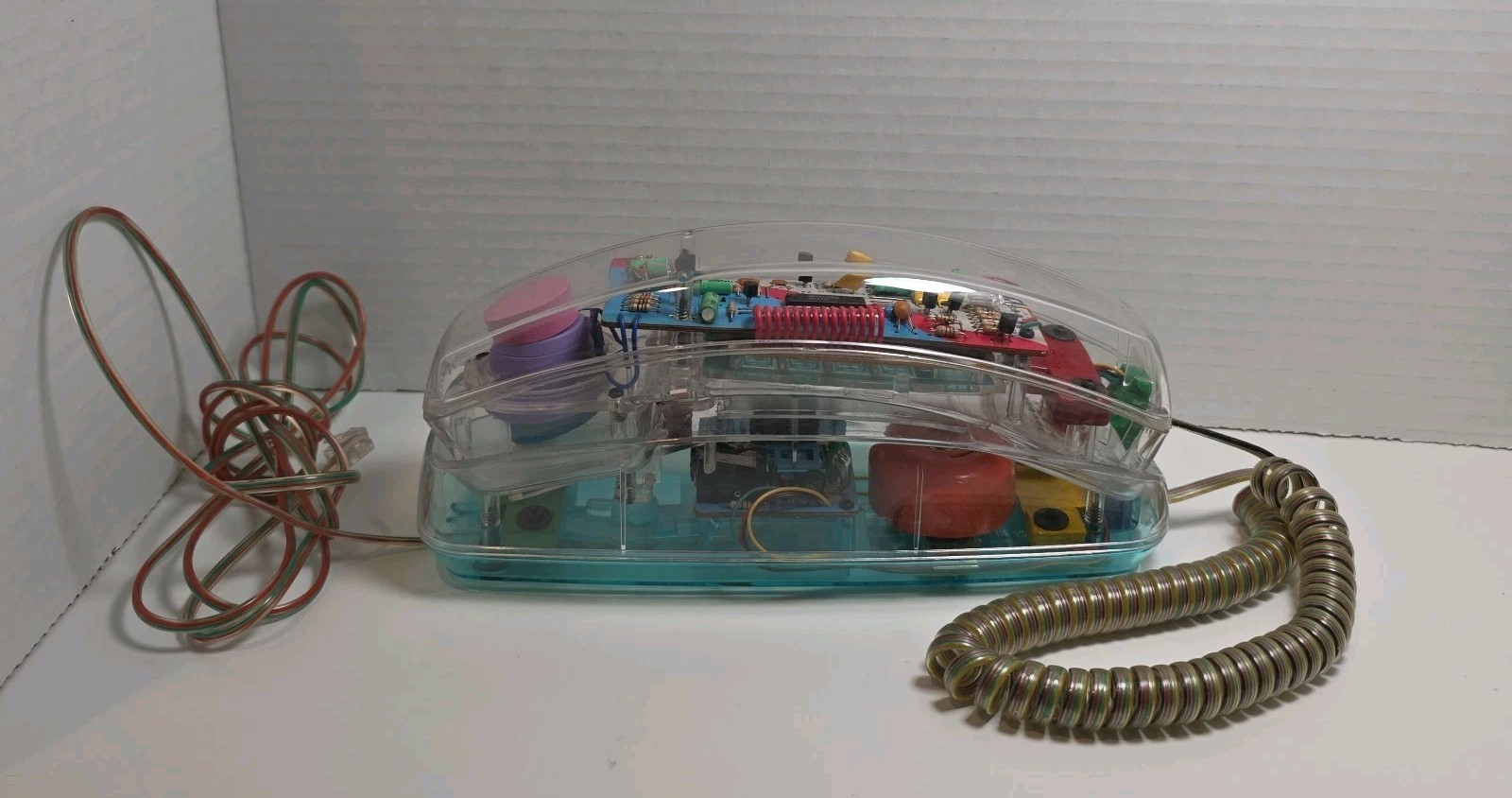 80s RETRO CLEAR NEON BLUE UNISONIC PHONE 6900 NOVELTY SEE THROUGH TELEPHONE 80s RETRO CLEAR NEON BLUE UNISONIC PHONE 6900 NOVELTY SEE THROUGH TELEPHONE