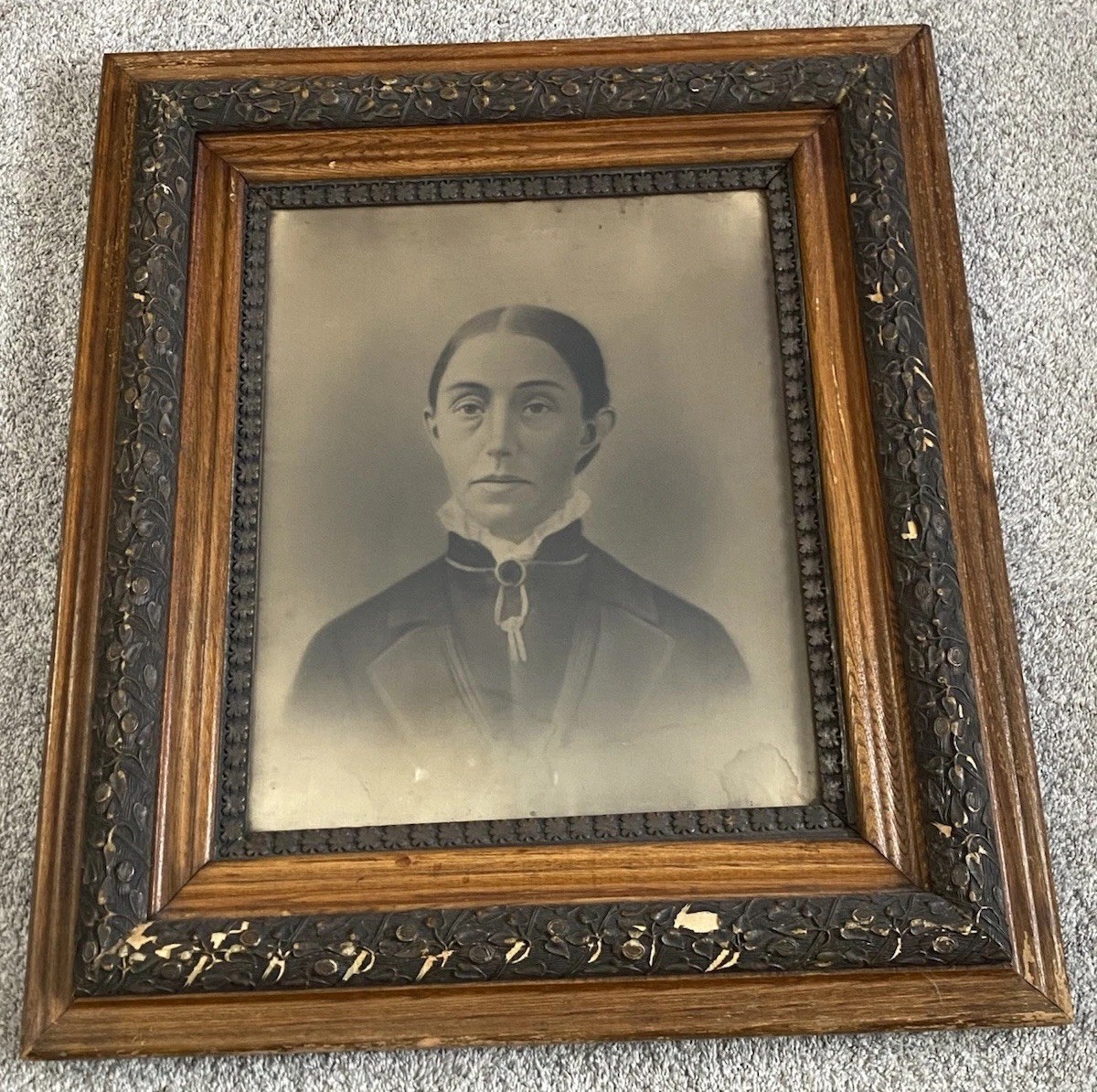 Vtg Victorian Antique Ornate Huge Frame Portrait Woman 1800s Gothic Americana Vtg Victorian Antique Ornate Huge Frame Portrait Woman 1800s Gothic Americana