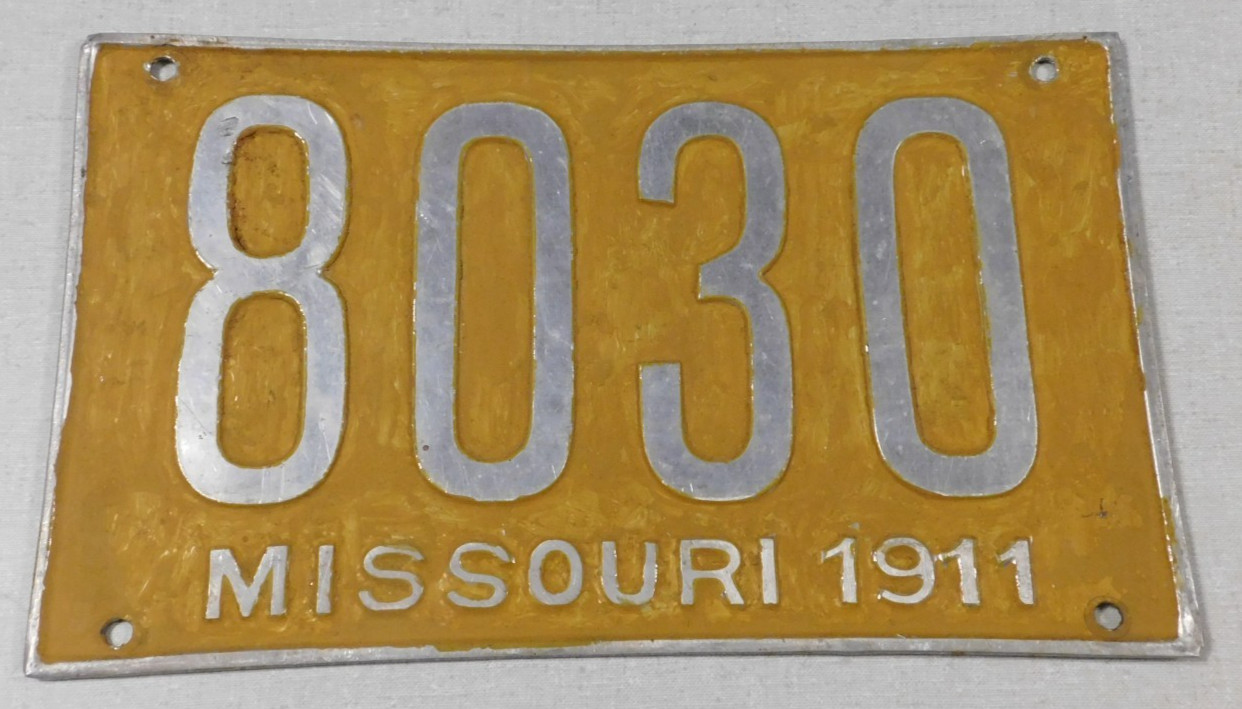 1911 Missouri passenger car license plate 1911 Missouri passenger car license plate