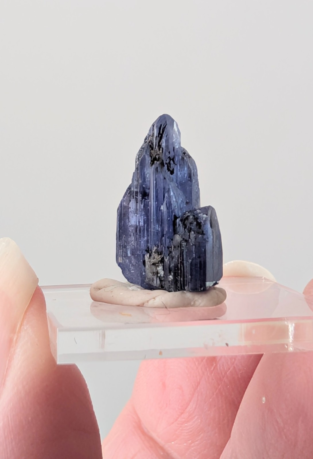FINAL CLEARANCE - 8.30 ct Natural Blue Tanzanite Specimen – Merelani Hills