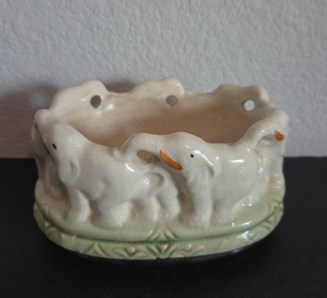 Vintage Vandor Japan Elephant Circle Planter Bowl Ring Of Friends MCM
