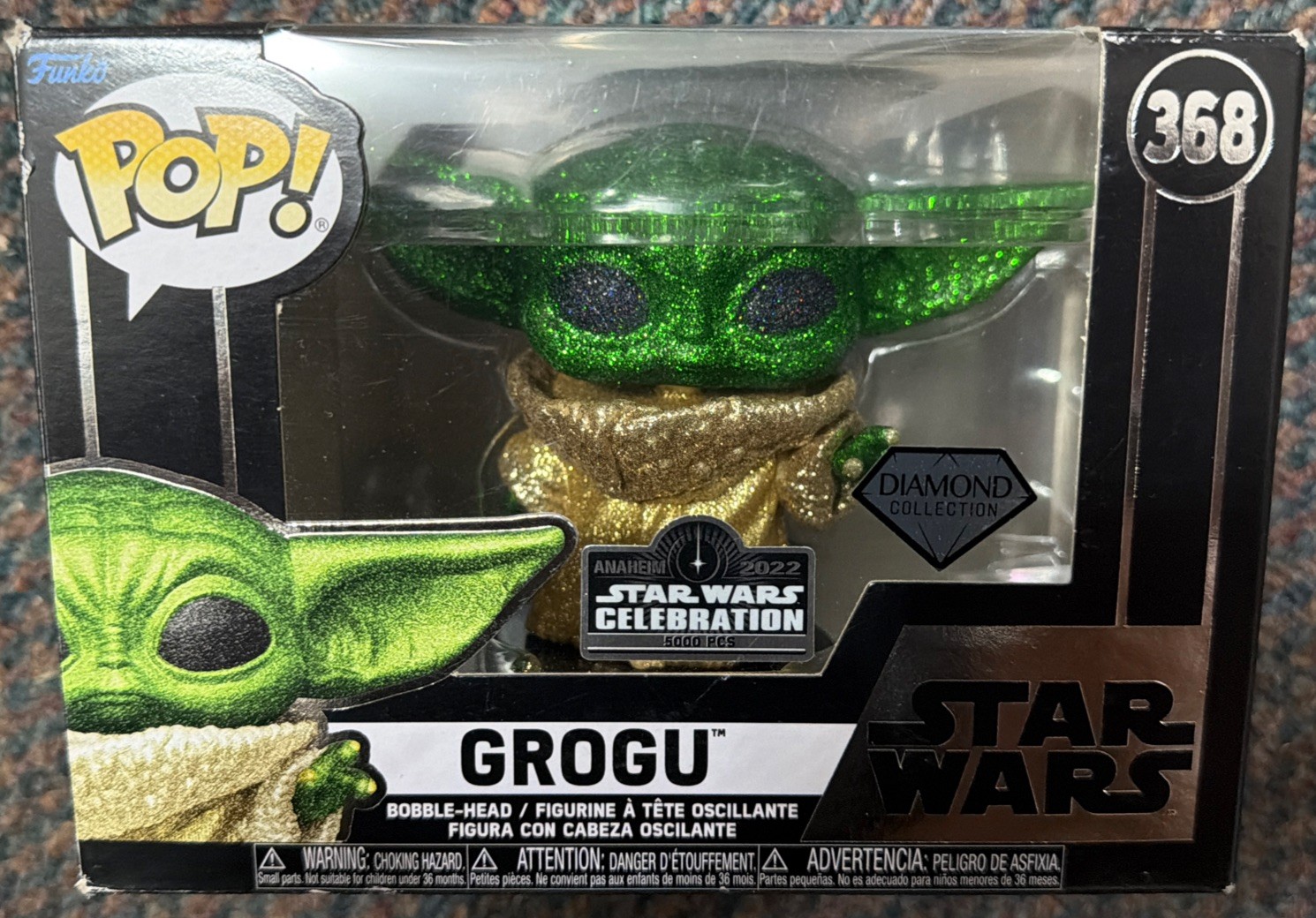 Funko Pop Star Wars Celebration 2022 Exclusive Grogu Diamond #368 Edge Wear Funko Pop Star Wars Celebration 2022 Exclusive Grogu Diamond #368 Edge Wear