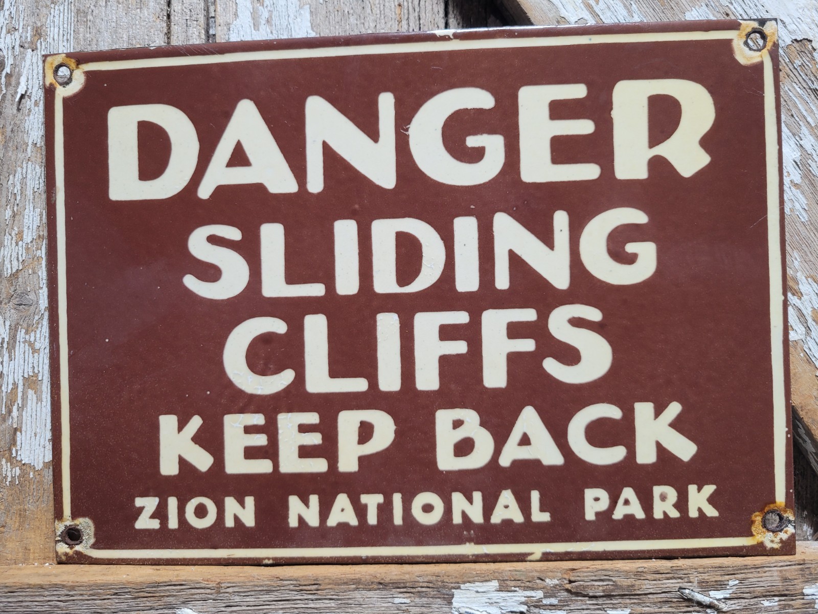 VINTAGE ZION NATIONAL PARK PORCELAIN SIGN RARE OLD FOREST SERVICE DANGER CLIFFS VINTAGE ZION NATIONAL PARK PORCELAIN SIGN RARE OLD FOREST SERVICE DANGER CLIFFS