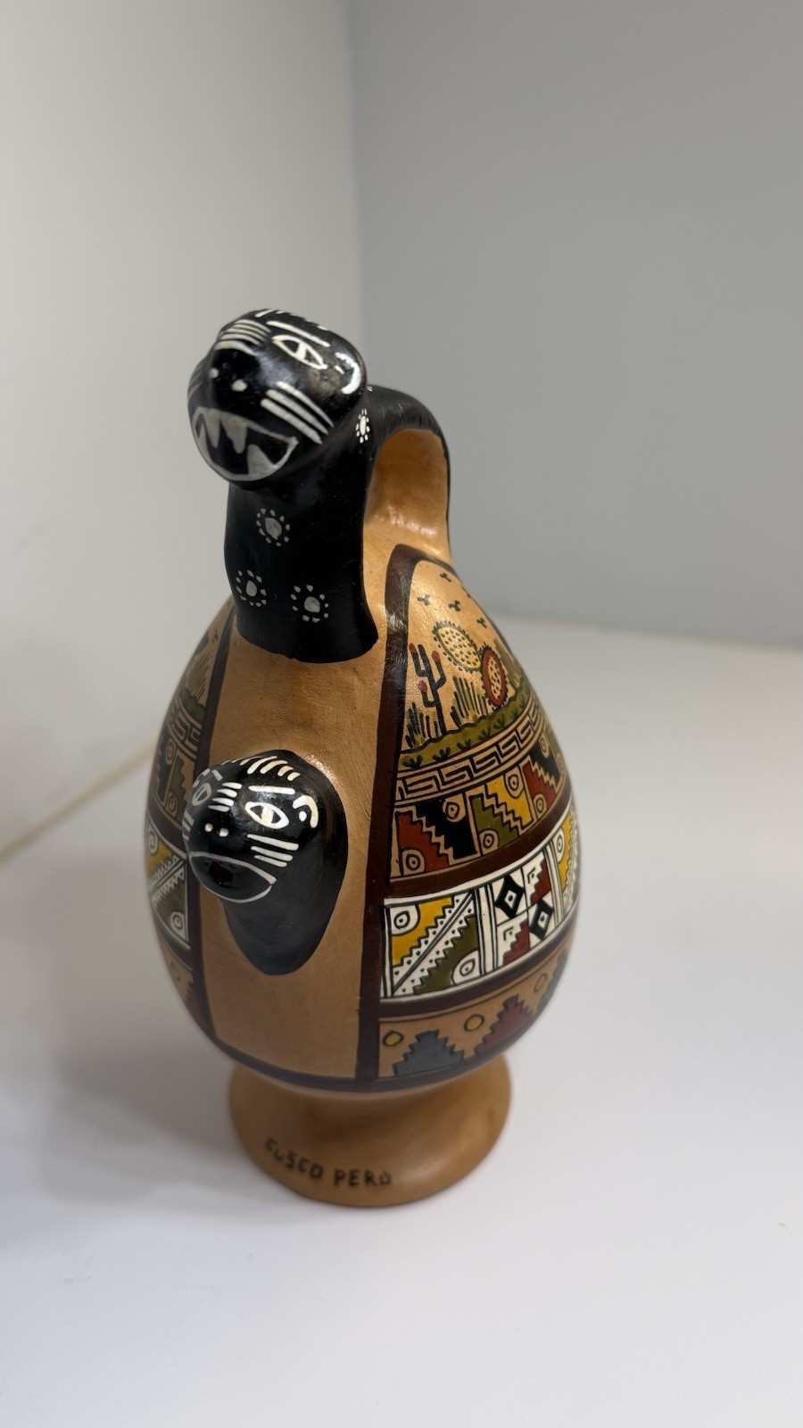 Vintage Cusco Peru Art Pottery Chicha Jaguar Llamas Jug Pitcher HandPainted 7.5” Vintage Cusco Peru Art Pottery Chicha Jaguar Llamas Jug Pitcher HandPainted 7.5”
