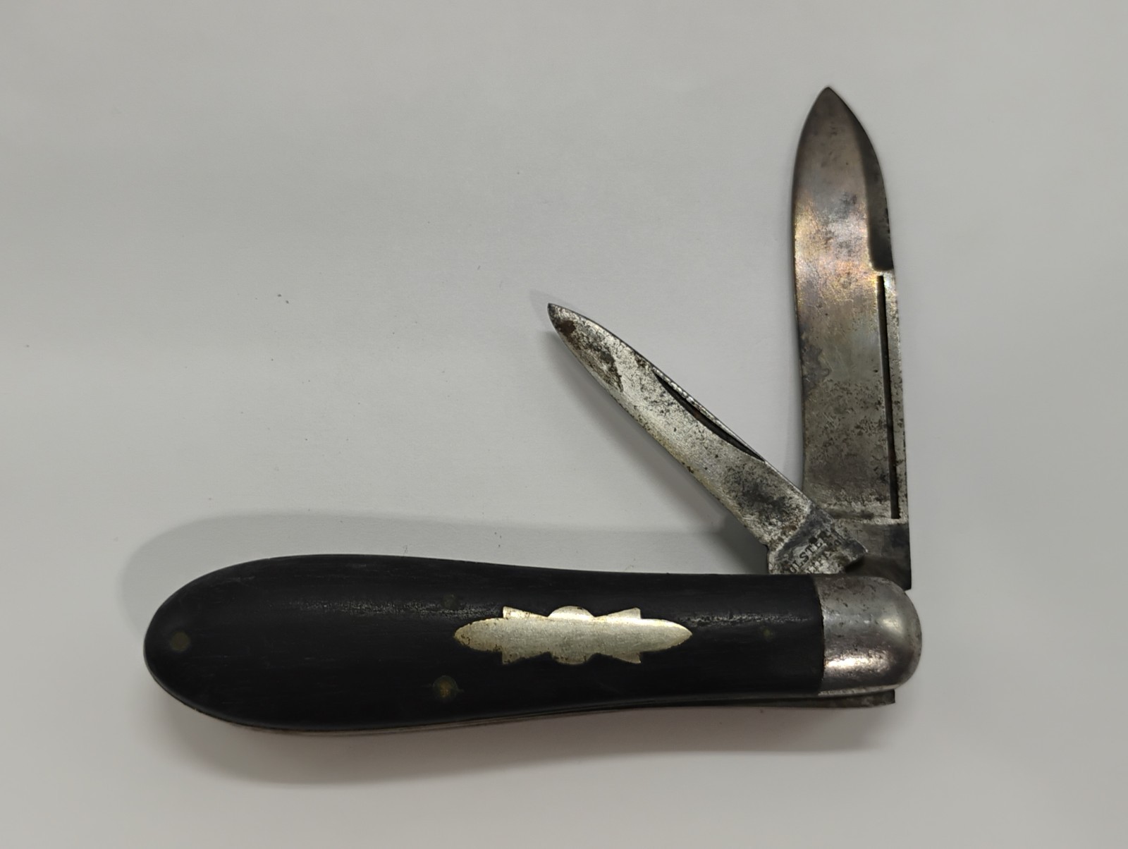 Vintage Antique Ulster 2 Blade Bowling Pin Shaped Pocket Knife w/ Large Shield Vintage Antique Ulster 2 Blade Bowling Pin Shaped Pocket Knife w/ Large Shield