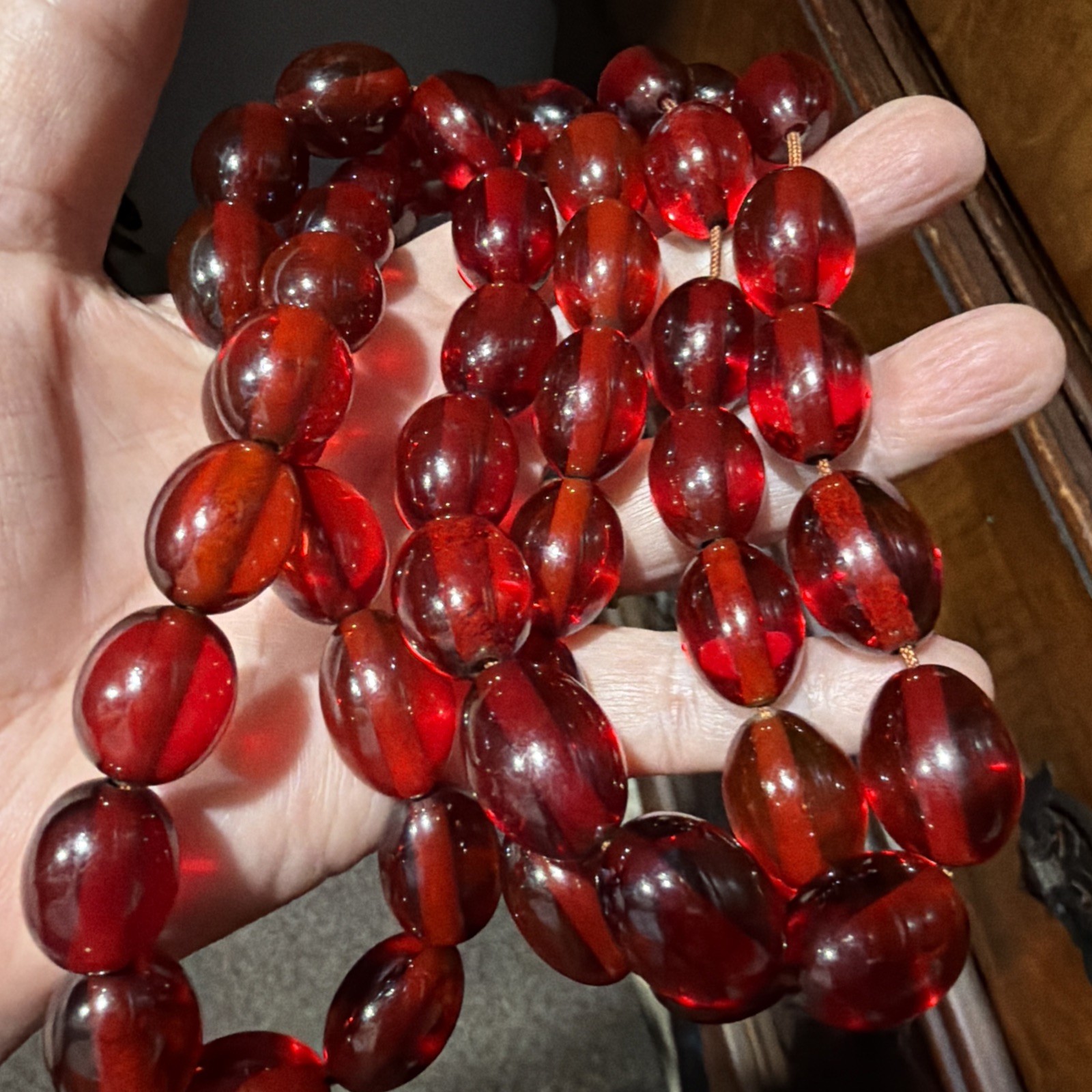 Vintage Rare Faturan 128g Cherry Amber Red Bakelite 46 Beads Tested 36” Vintage Rare Faturan 128g Cherry Amber Red Bakelite 46 Beads Tested 36”