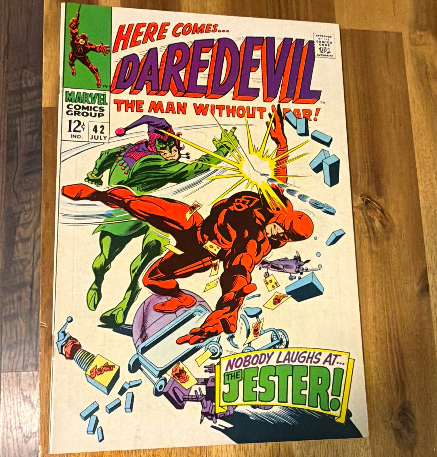 Marvel Daredevil #42 NM (9.2+) WP. 1st App of Jester Marvel Daredevil #42 NM (9.2+) WP. 1st App of Jester