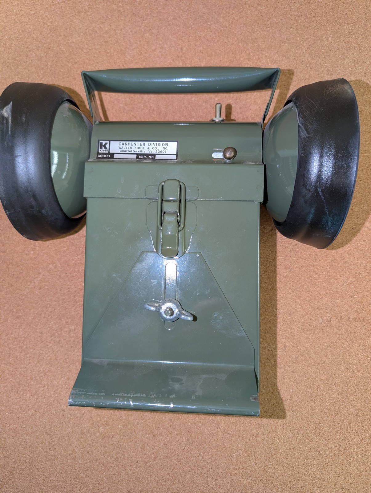 Vintage Bell System AT-6879 Dual Battery Light Carpenter Walter Kidde Lantern
