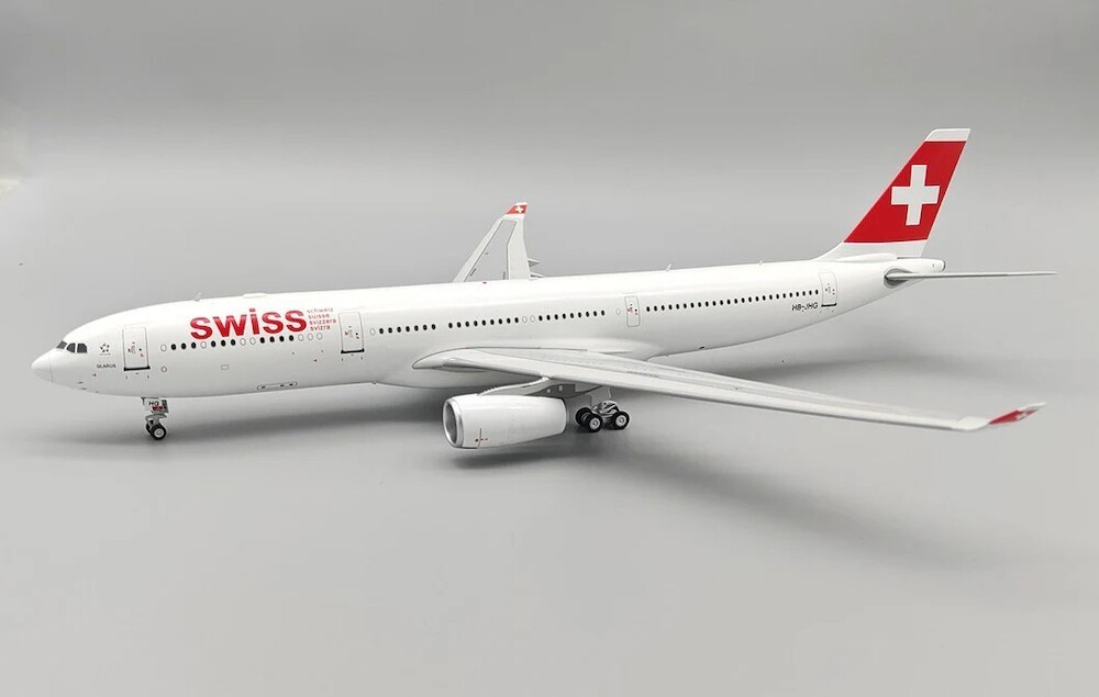 Swiss International Air Lines / Airbus A330-300 / HB-JHH / B-333-JHH / 1:200 Swiss International Air Lines / Airbus A330-300 / HB-JHH / B-333-JHH / 1:200