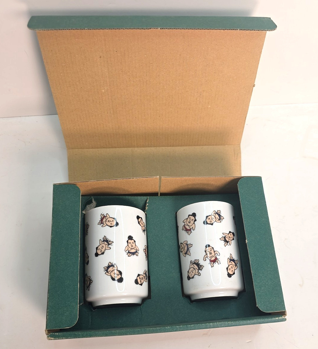 Japanese Sumo Tea Cup Cartoon Set Japanese Sumo Tea Cup Cartoon Set