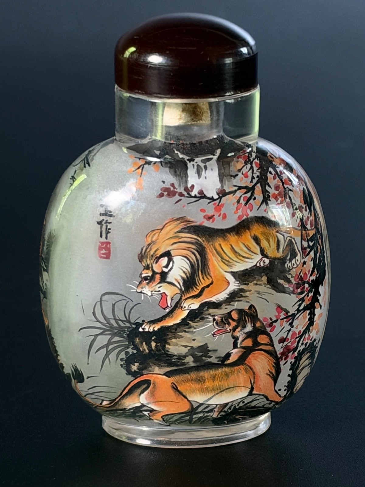Vintage Chinese Inside-Painted Glass Snuff Bottle - Tigers & Leopard Landscape Vintage Chinese Inside-Painted Glass Snuff Bottle - Tigers & Leopard Landscape