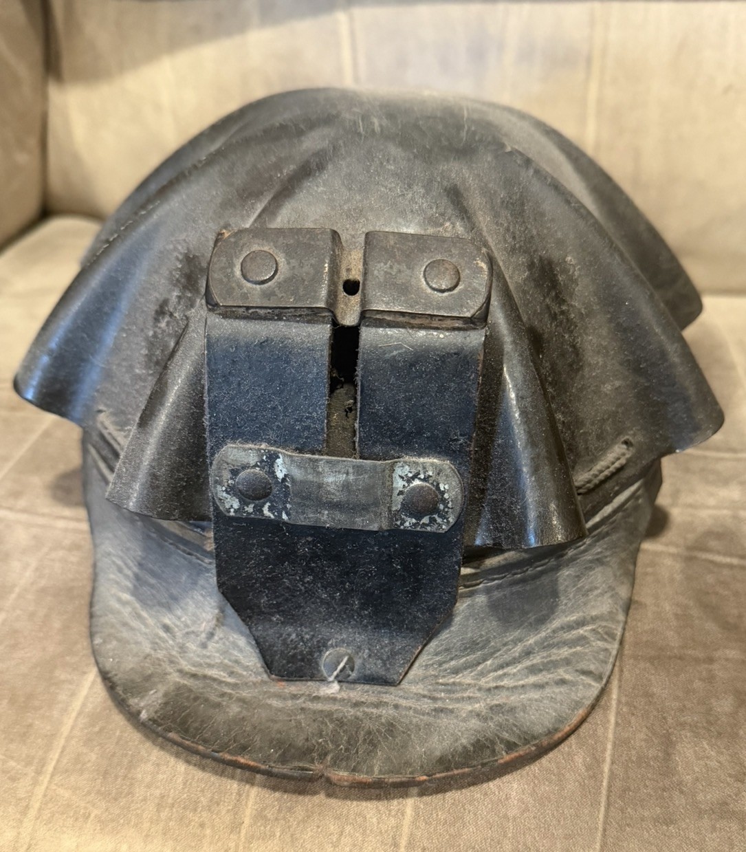 Antique Miner’s Turtle Shell Helmet Vtg Industrial Early 1900’s-Coal Mining Antique Miner’s Turtle Shell Helmet Vtg Industrial Early 1900’s-Coal Mining