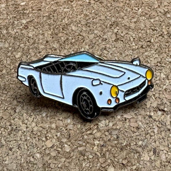 Maserati 3500 GT 1957 Enamel Pin Badge/Lapel Badge - Vehicles Theme Badge/Pin Maserati 3500 GT 1957 Enamel Pin Badge/Lapel Badge - Vehicles Theme Badge/Pin