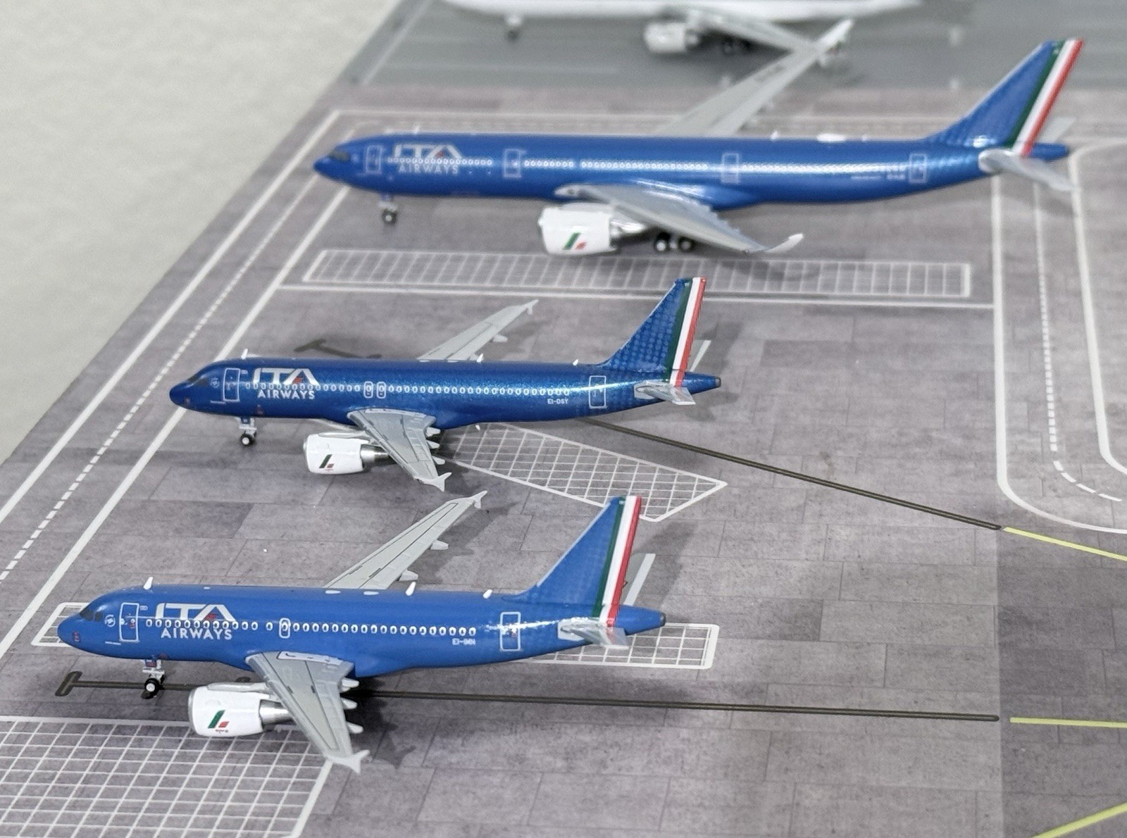 Gemini Jets ITA Airways Airbus A319 1/400 Gemini Jets ITA Airways Airbus A319 1/400
