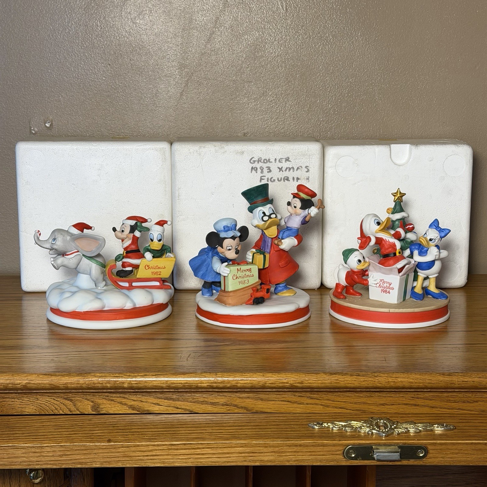 “Scrooges Christmas Surprise” And More 5th Edition Disney Porcelain Figure Sett