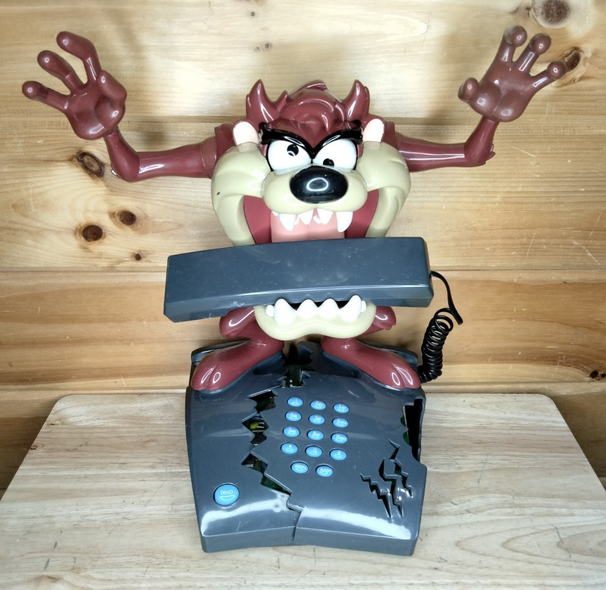 Vintage Looney Tunes Tasmanian Devil Talking Animated Telephone Tested Vintage Looney Tunes Tasmanian Devil Talking Animated Telephone Tested