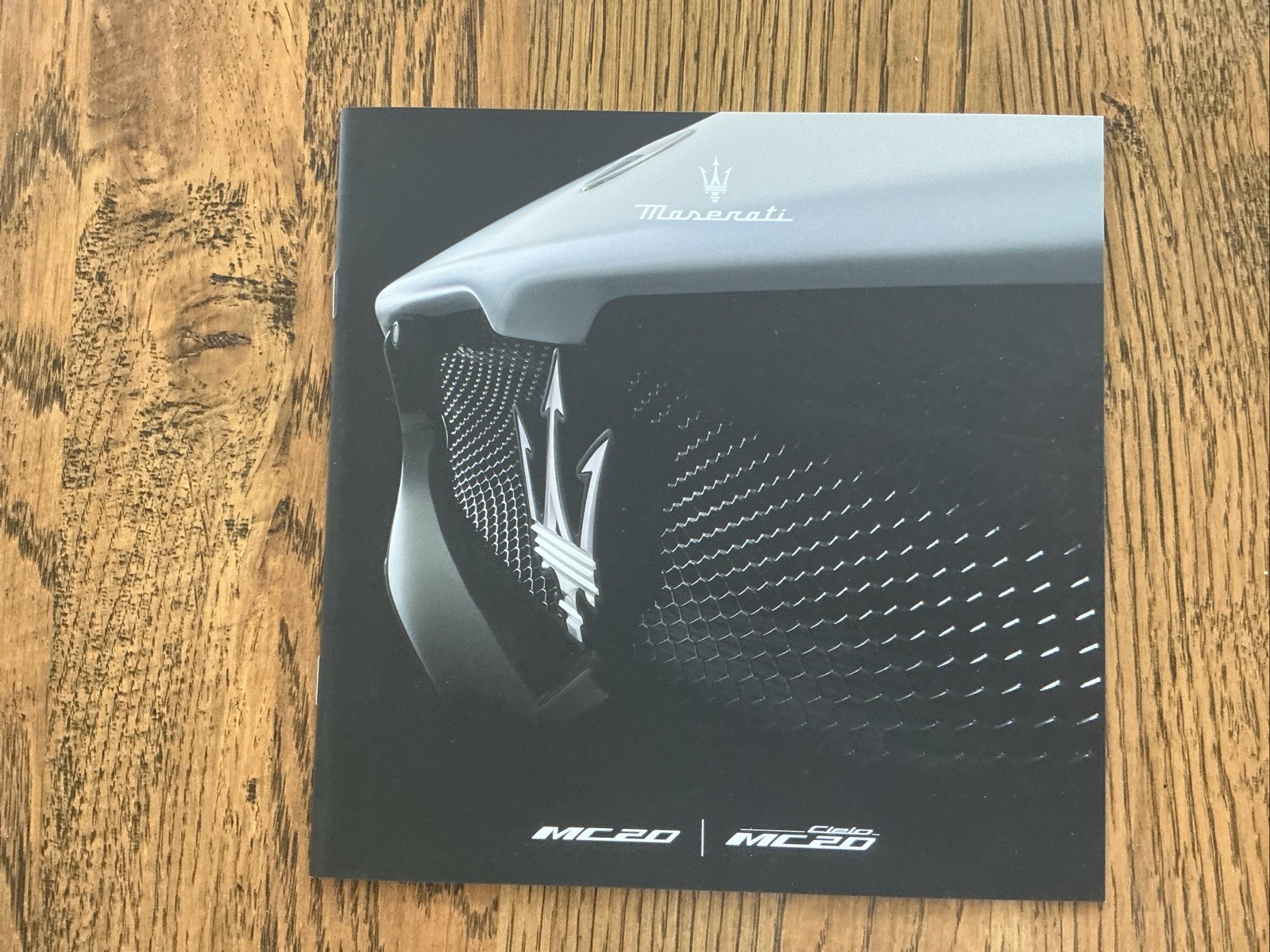 2024 2025 MASERATI MC20 MC 20 COUPE CIELO JDM RARE BROCHURE 2024 2025 MASERATI MC20 MC 20 COUPE CIELO JDM RARE BROCHURE