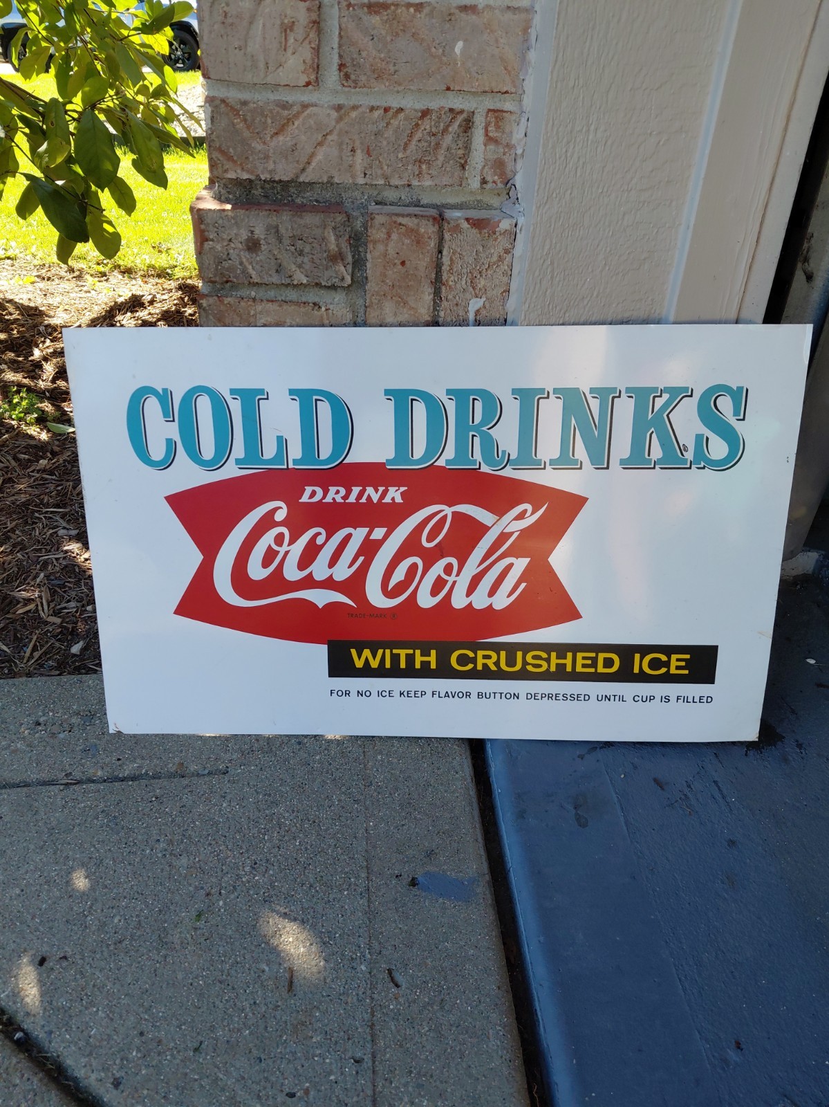 c.1960s Original Vintage Coca Cola Sign Metal Fishtail Cold Drinks Fountain Coke c.1960s Original Vintage Coca Cola Sign Metal Fishtail Cold Drinks Fountain Coke