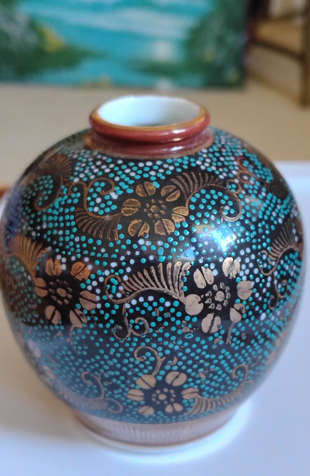 Vintage Japanese Kutani Vase Aochibu Gold Chrysanthemum Porcelain Signed 仙 Sen Vintage Japanese Kutani Vase Aochibu Gold Chrysanthemum Porcelain Signed 仙 Sen