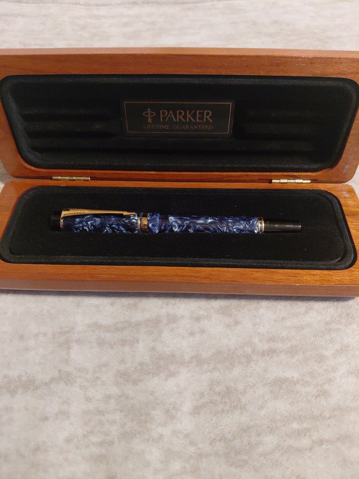 Vtg. Parker Duofold Centennial ballpoint pen in Blue Marble Please Read Vtg. Parker Duofold Centennial ballpoint pen in Blue Marble Please Read