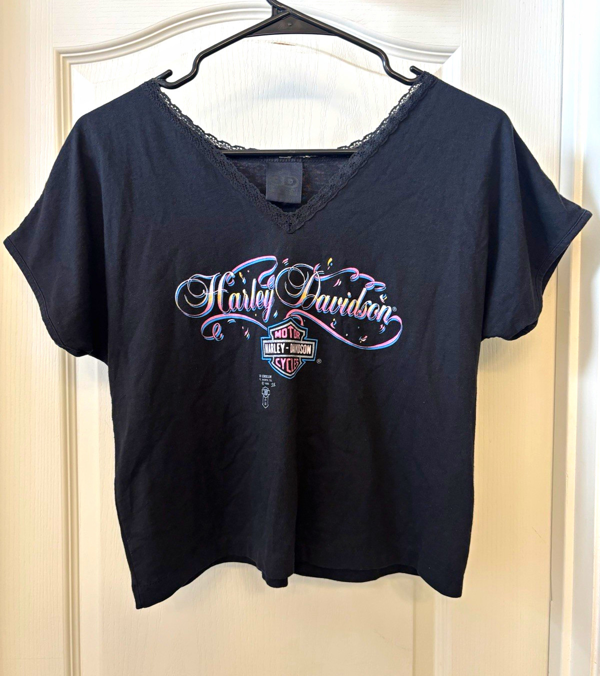 VTG 1988 Harley Davidson 3D Emblem Shirt Womens Lace V-Neck Single Stitch Size M VTG 1988 Harley Davidson 3D Emblem Shirt Womens Lace V-Neck Single Stitch Size M